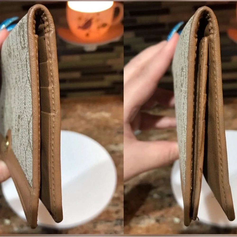 Dior classic wallet
